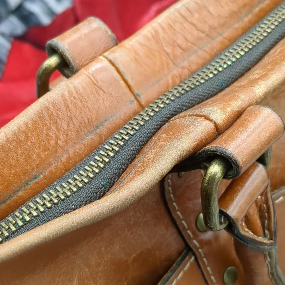 Carducci pocket Tote